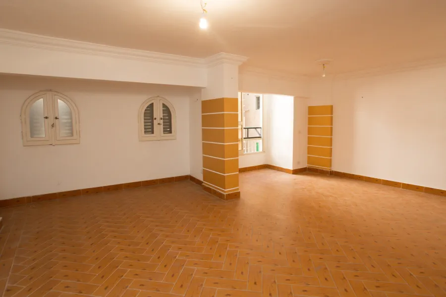Apartment for sale 150 Sidigaber (Near to armd force hospital)
