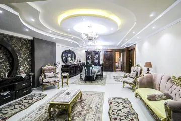 شقة للبيع 215 م سابا باشا (ش خليل مطران)