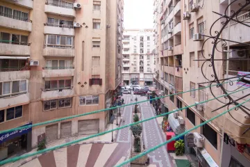 شقة للبيع (لاند مارك) سموحة 150 م