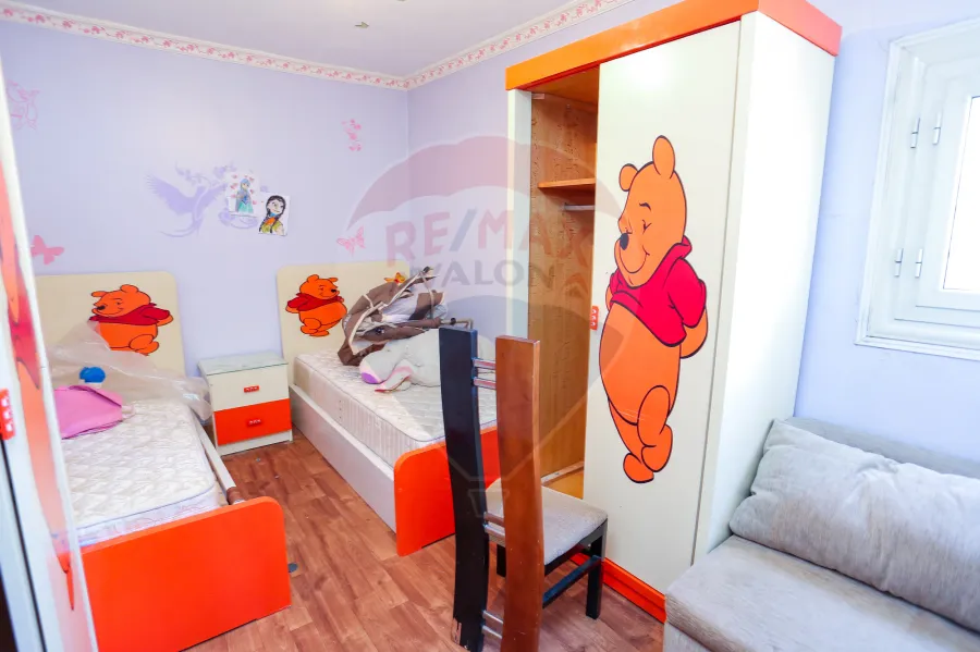 شقه للبيع  100 م  محرم بك ( قناه السويس - خطوات من خدمه اجتماعيه )