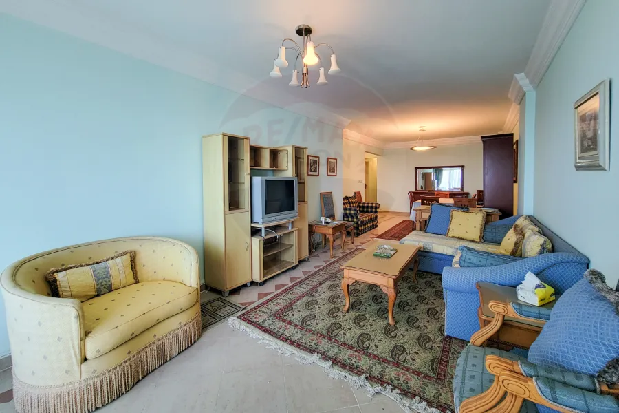 Apartment For Sale 150 m Miami (Directly On The Sea)