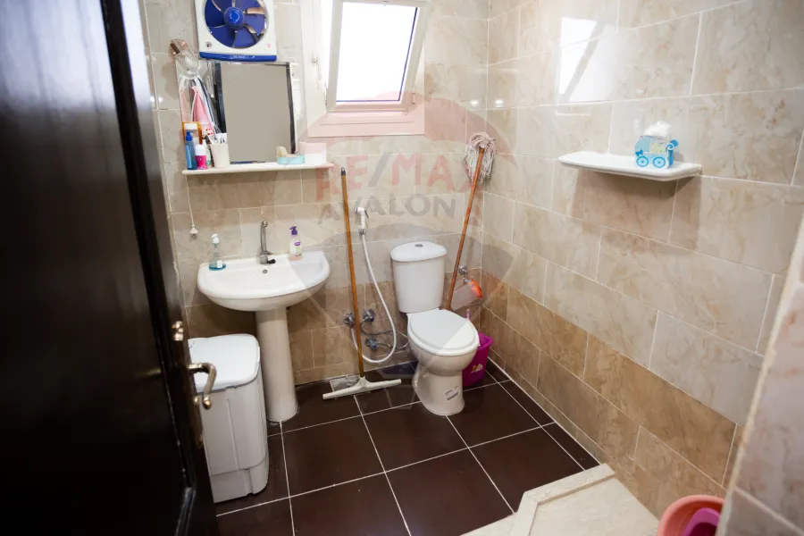 فيلا للبيع 470 م كينج مريوط (خطوات من هيلتون كينجز رانش والقرية الأوليمبية)