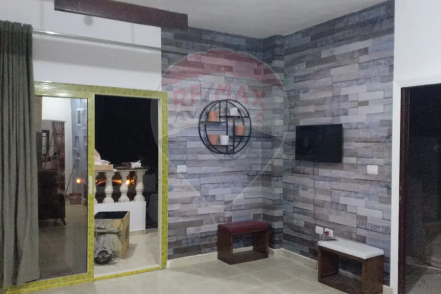 شاليه ارضى بحديقة للبيع الساحل (قرية لاميرا) 90 م