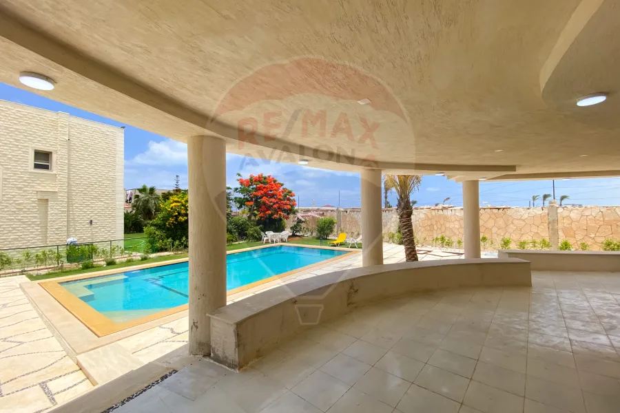 فيلا ستاند الون للبيع (سيدي كرير القوات المسلحة) 1,000 م