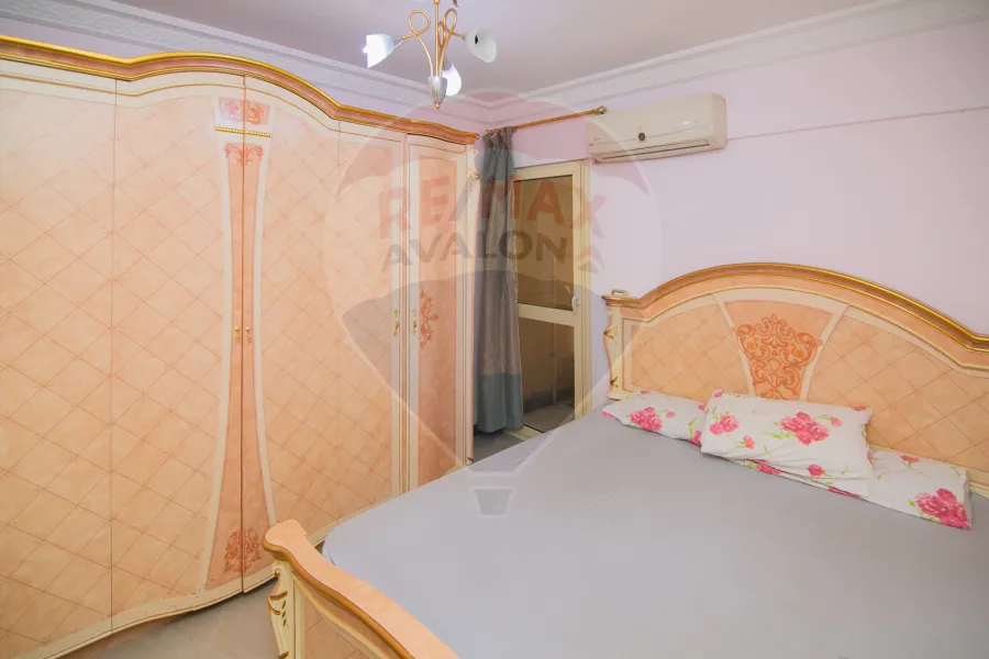 Apartment for sale 135 m Moharam Bek (Moharam Pasha)