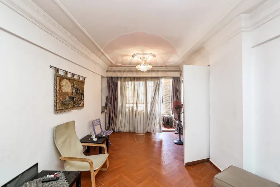 شقة للبيع 143 م سموحة (ش المقاولون العرب)