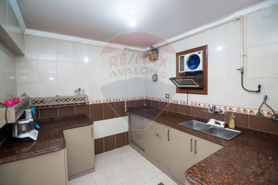 Apartment for sale 140 m Al-Syouf (Mostafa Kamel St.)