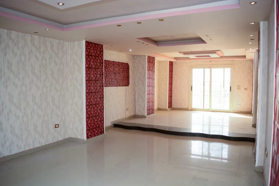 Apartment For Sale 160m Al-Agamy (El-Betash Main Road)