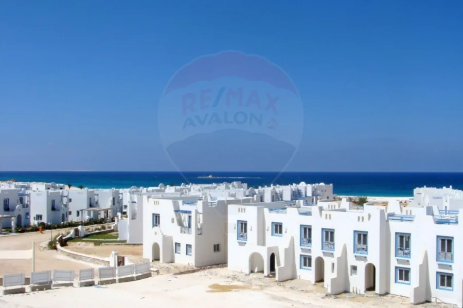 Chalet for sale North coast - Ras Al Hekma - 65 m
