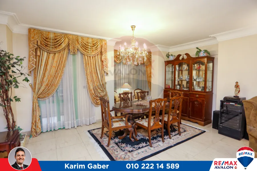 شقة للبيع 150م جليم (خطوات من البحر)