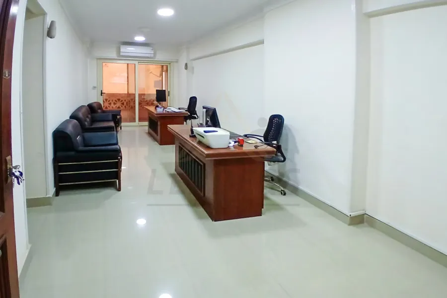 مكتب للايجار المفروش 90 م كليوباترا (متفرع من ش ابو قير)