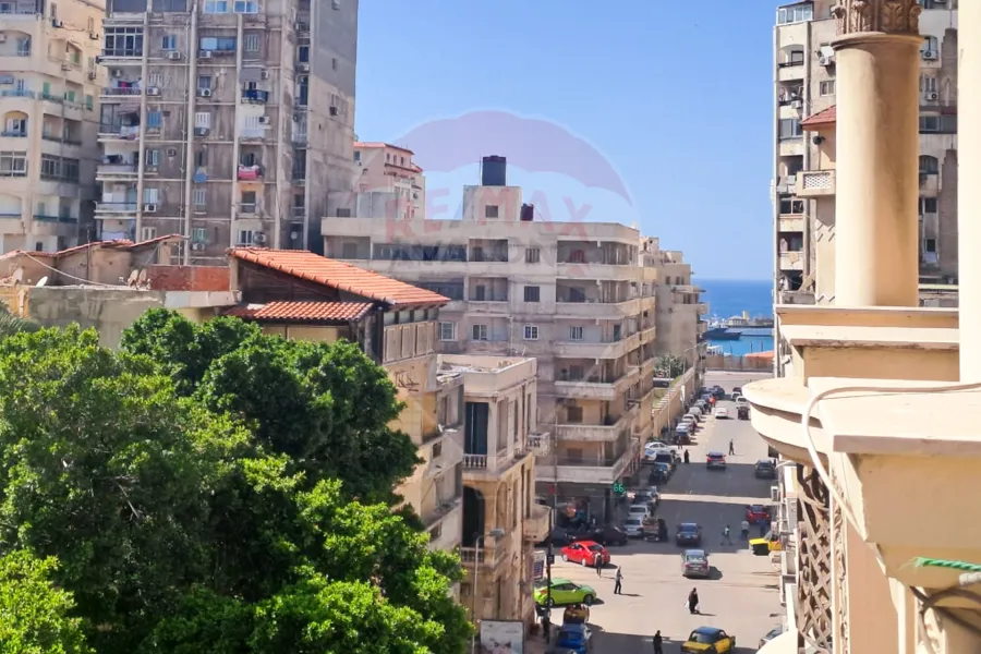 Duplex apartment for sale 180 m Louran (El-Eqbal main st.)