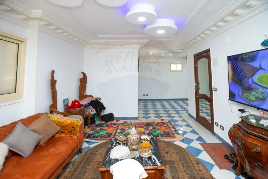 Apartment For sale 165 m sidi bishr (Branched from gamal abd elnaser st )