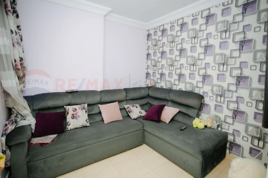 شقة للبيع 125 م الابراهيمية (رابع نمرة من البحر)