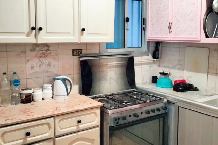 شقة للايجار المفروش 120 م سان ستيفانو (ش احمد شكري)