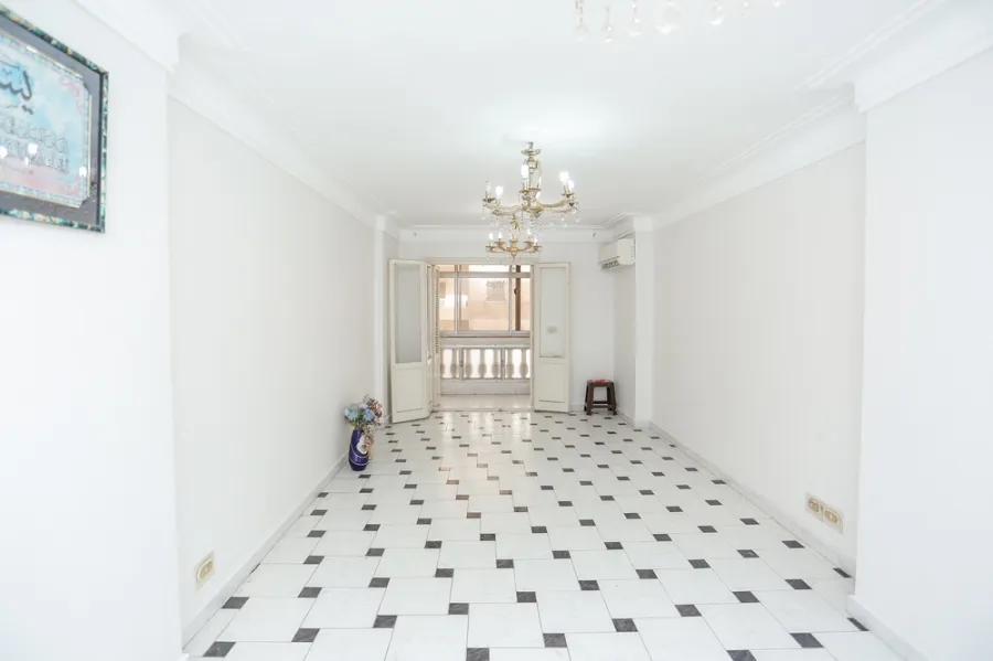 Apartment For Sale 140m Sedi Gaber (El-Mousher St.)