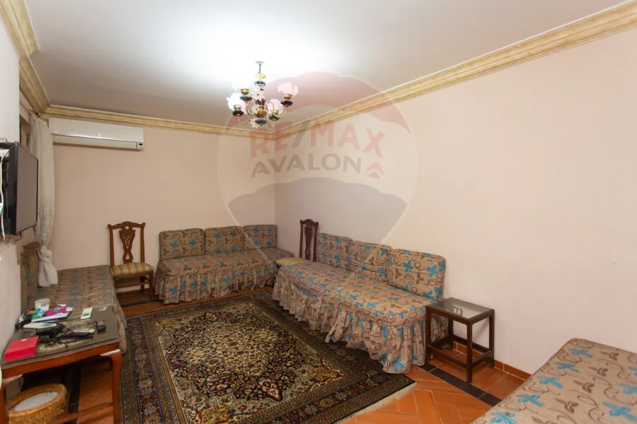 Apartment for sale 200 m Louran (between Abu Qir Street and the tram)