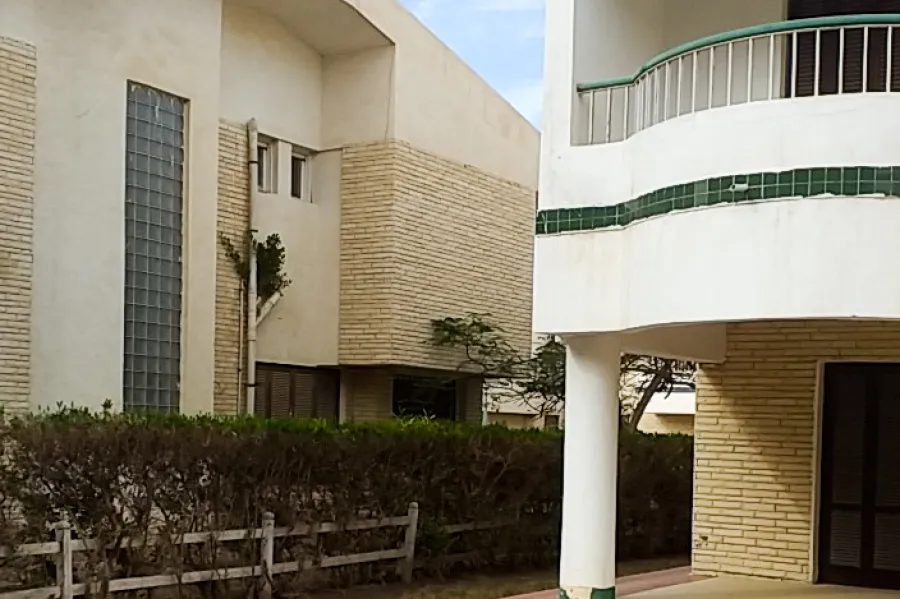 فيلا تاون هاوس للبيع (دايموند بيتش) 200 م