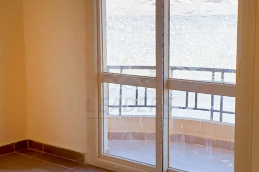 شاليه بـرووف للبيع (كورال هيلز) 170 م