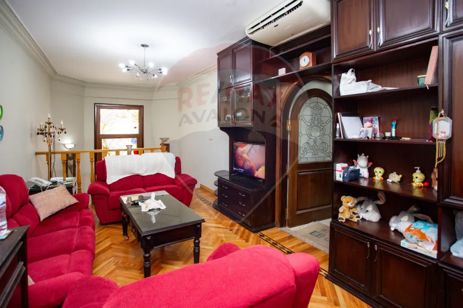 شقة دوبلكس للبيع سموحة (ش فوزى معاذ)