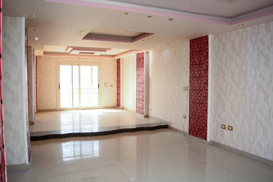 Apartment For Sale 160m Al-Agamy (El-Betash Main Road)