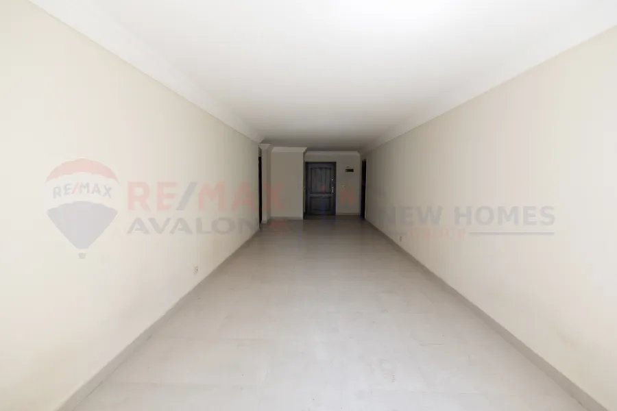 Apartment for rent 175 m Al-Ibrahimia (steps from Sporting Club)