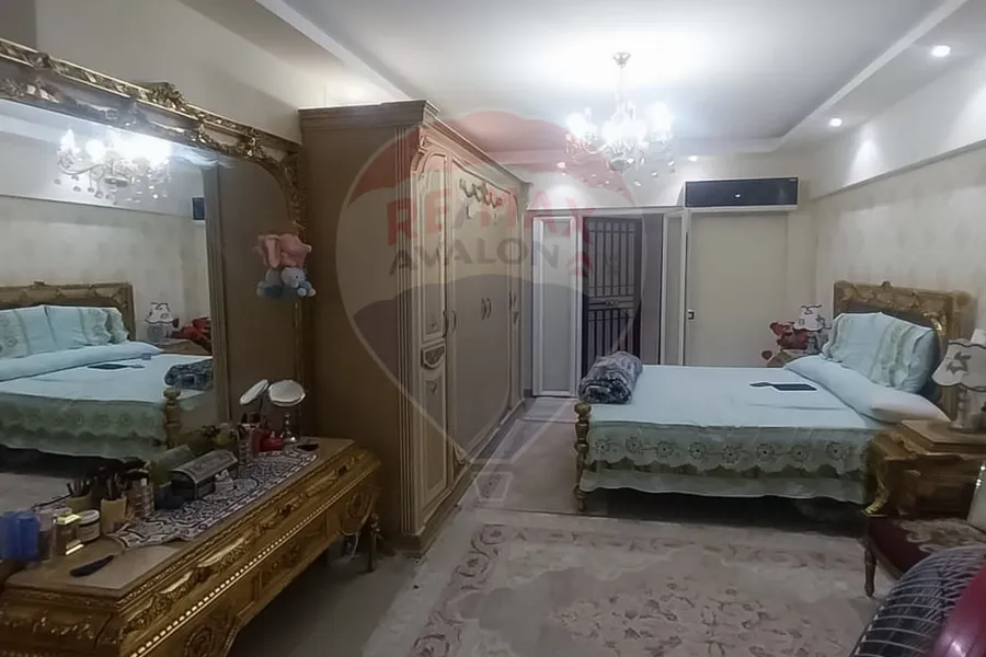 شقة للبيع 210 م ميامي (شارع العيسوي)