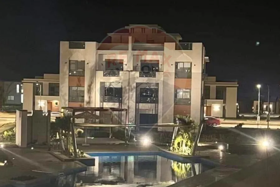 شاليه للبيع 119 م  + 65 م جاردن  (جايا - راس الحكمة )