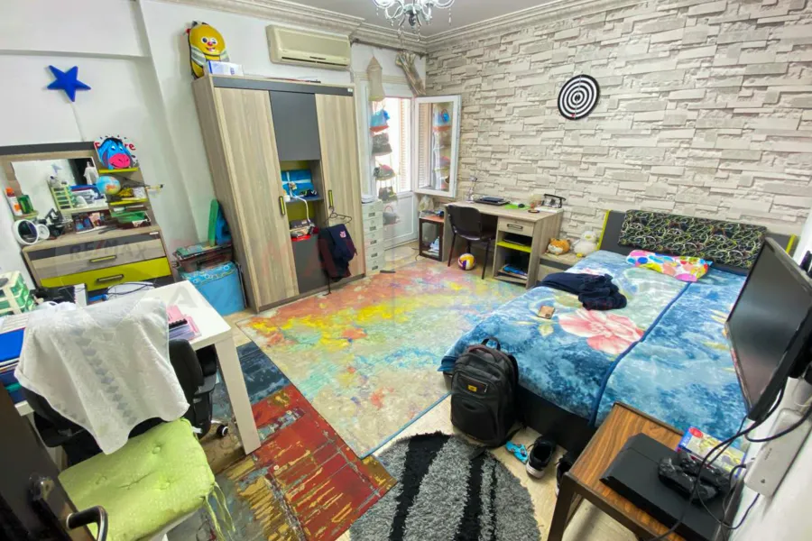 Apartment for sale 245 m Saba Basha (steps from the tram and Abu Qir Street)