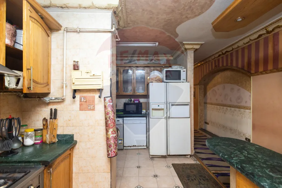 Apartment for sale 330 m miami (Directly on the sea)