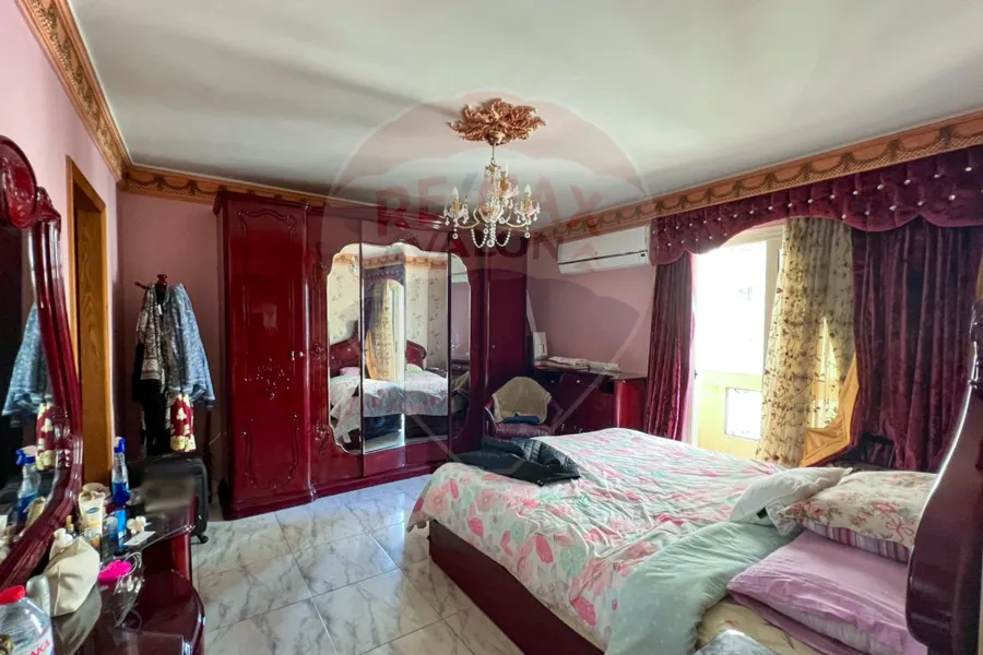 شقة للبيع 220 م سموحة (ش فوزي معاذ - ابراج كيروسيز)