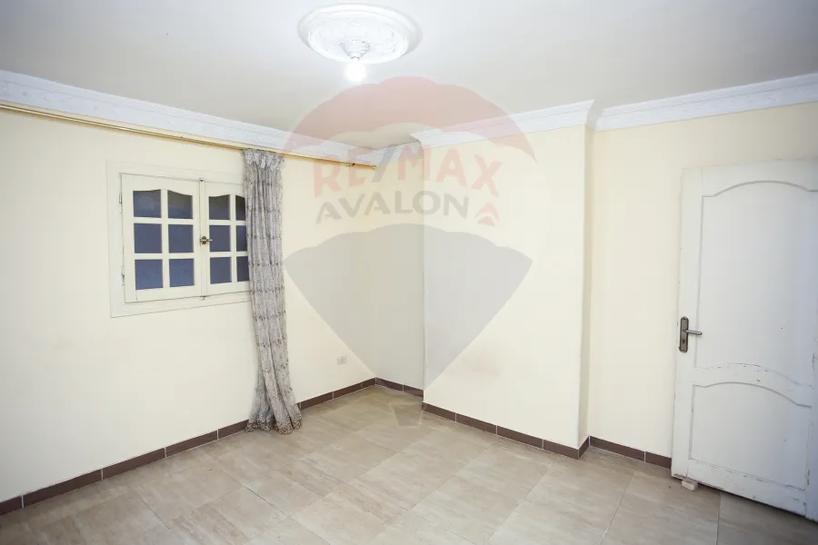 شقة للبيع 135 م العصافرة (خطوات من الكورنيش)