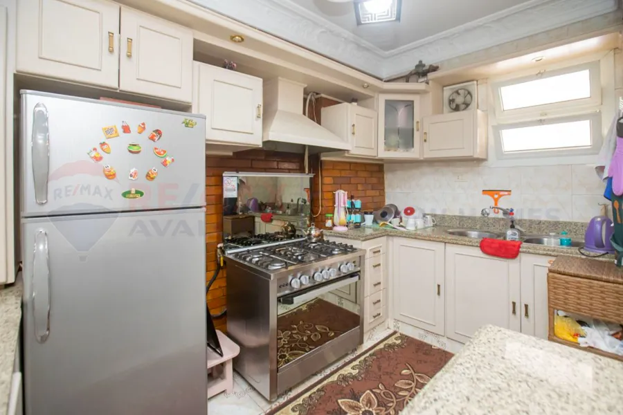 Apartment for sale 205 m Louran (Abdel Moneim Al Dalil St.)