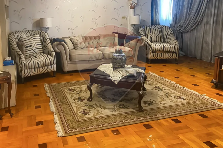 Apartment for sale 115 m Camp caesar (Directly on the sea)