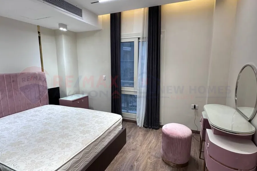 شقة للبيع 218 م ( اليكس ويست)