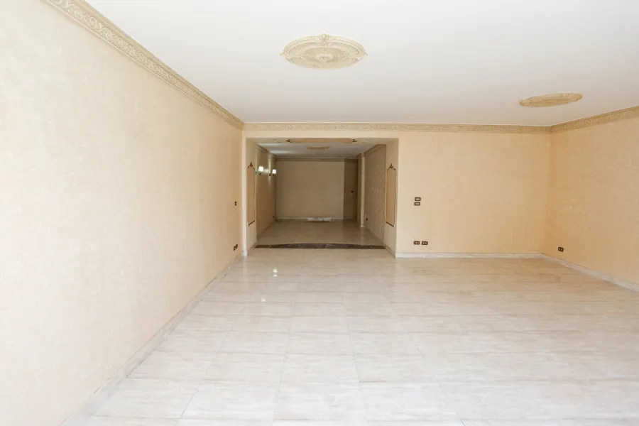 شقة للايجار 285م ستانلى (متفرع من البحر)