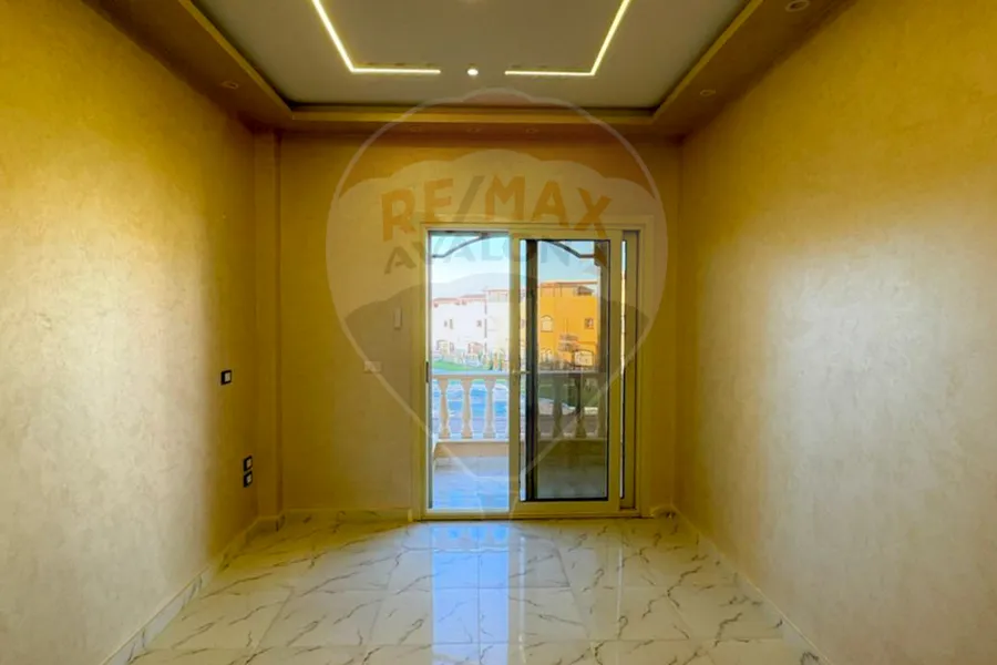 فيلا للبيع (بيرلا مارينا) 250 م