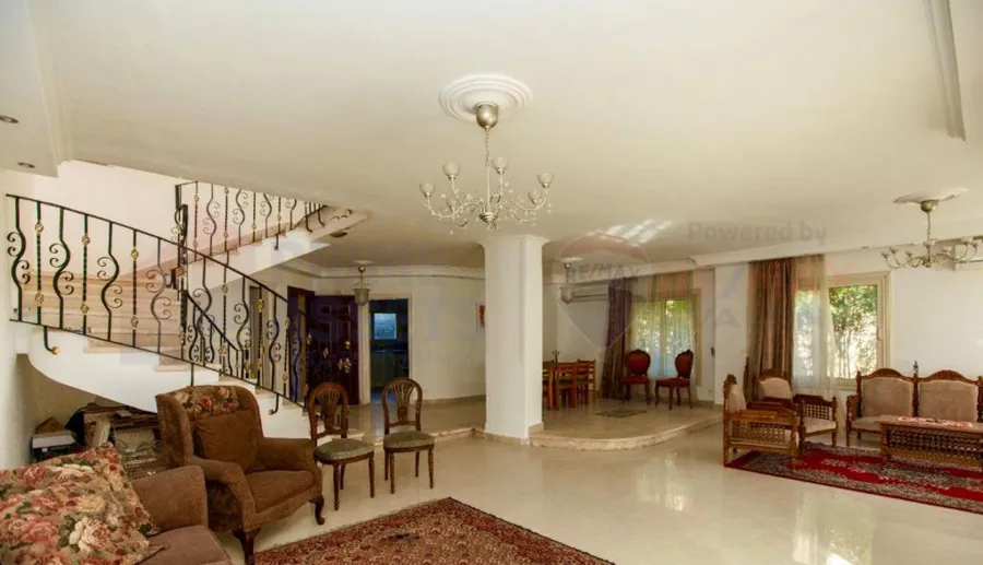 فيلا توين هاوس للبيع 450 م كينج مريوط (اليكس ويست - منطقة انطونيادس)