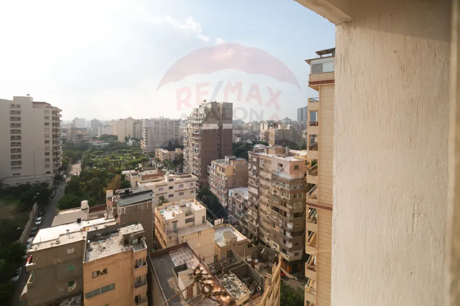 شقة للبيع 150 م كفر عبده (ش إبراهيم راجي)