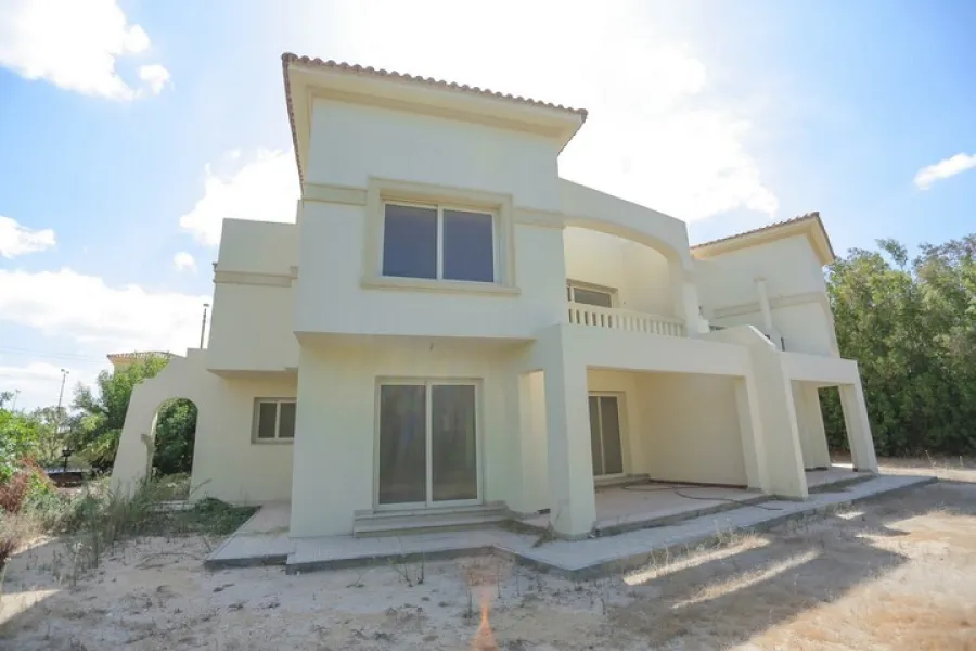 Villa for Rent 285m King Marriot -Compund Alex West