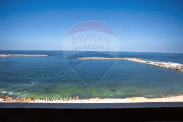 شقة للبيع 175 م السرايا (علي البحر مباشرة)