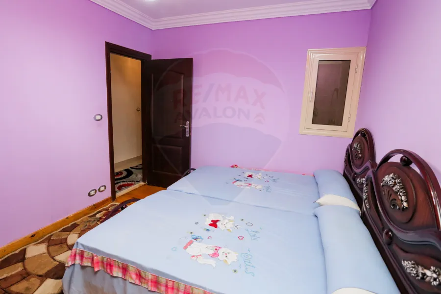 Furnished apartment for rent 230 m Gleem ( branched from the sea-steps from the tram)