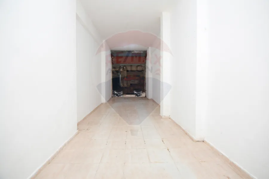 محل للبيع 43 م سيدى بشر بحرى (خطوات من ش خالد بن الوليد والبحر)