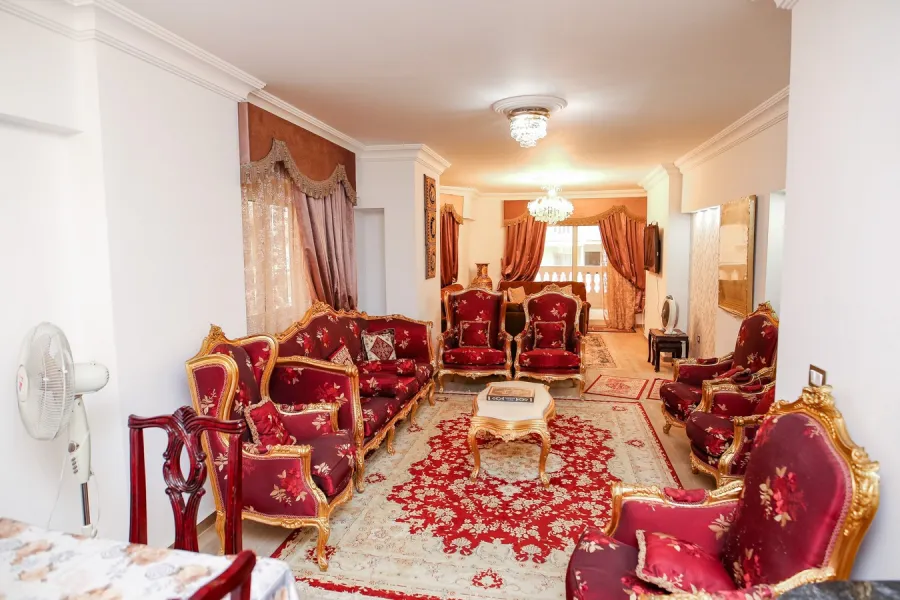 شقة للبيع 189م سموحة (دار السلام - ش النصر)