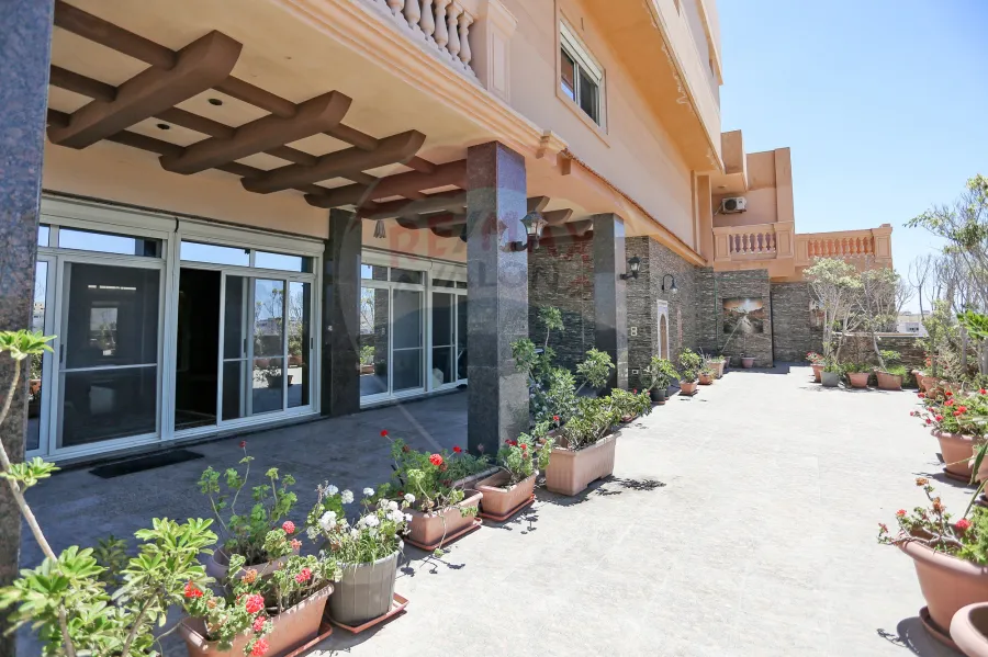 Duplex for sale 900 m Roshdy ( Abd El Hameed El Abady st )