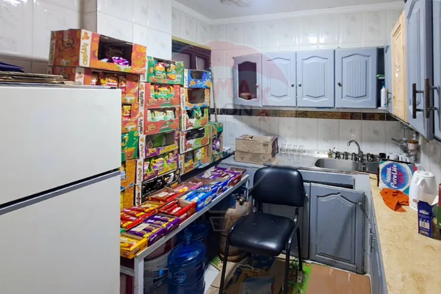 Administrative residence for rent 165 m Roushdy (Directly on the tram)