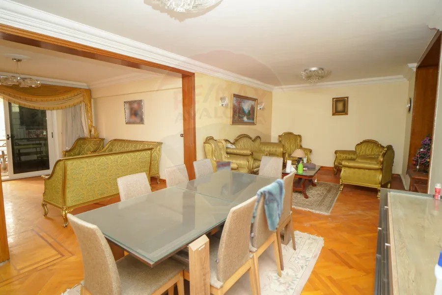 Apartment for Sale 213 m Stanley (Abdelaziz Fahmy St.)