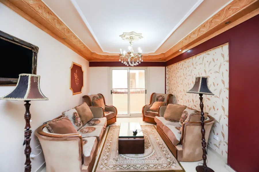 Apartment for sale 200m El-Mandra (Collage of islamic studies)