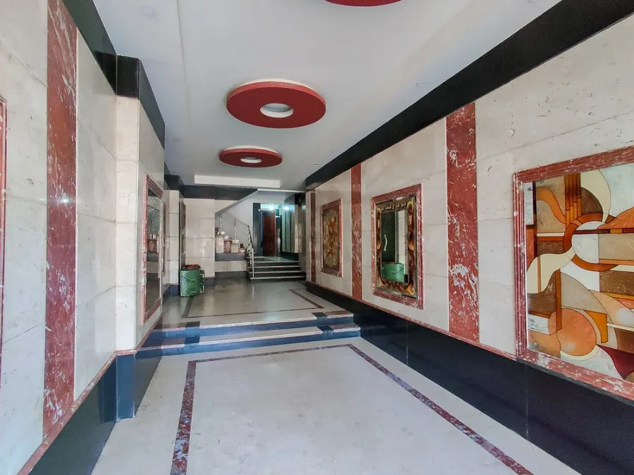 Apartment For Sale 220m El-Montaza (Malk Hafney St. - Infront Of Elmontaza Gardens)