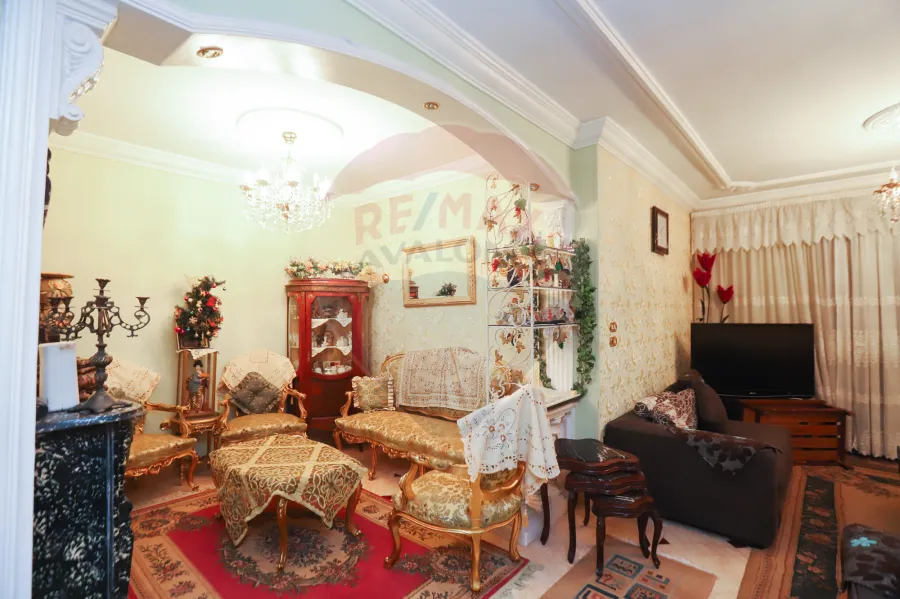 Apartment for sale 195 m Camp Chisar (Steps From Tram Station